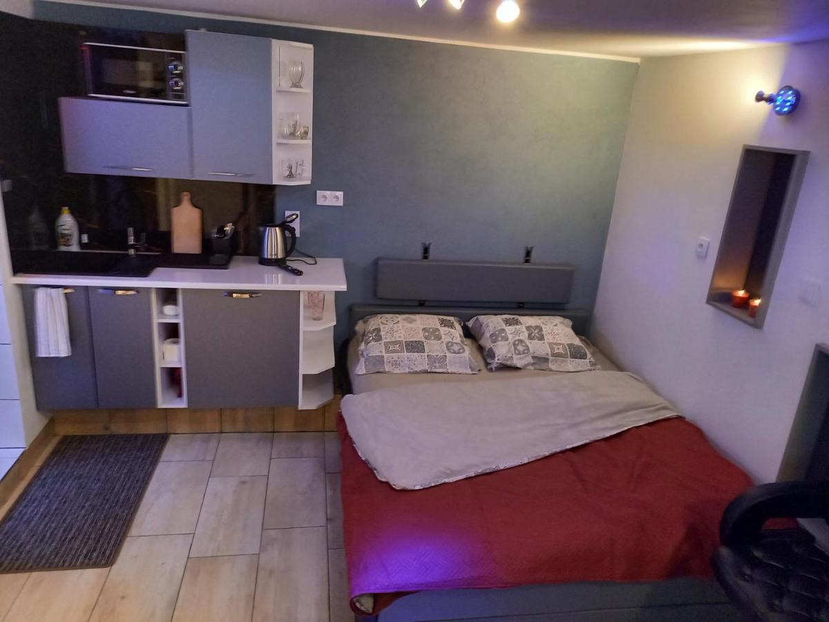 24H Gdynia Mini Apartamenty Na Kod Dostepu & Free Parking & No Keys Exterior foto