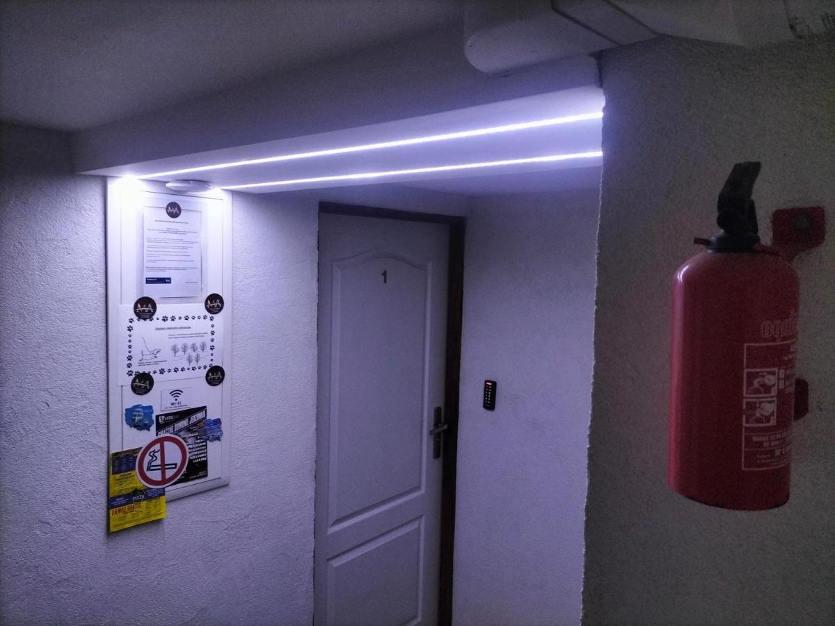24H Gdynia Mini Apartamenty Na Kod Dostepu & Free Parking & No Keys Exterior foto