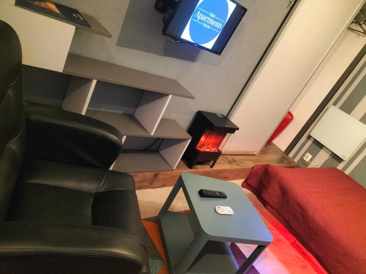 24H Gdynia Mini Apartamenty Na Kod Dostepu & Free Parking & No Keys Exterior foto